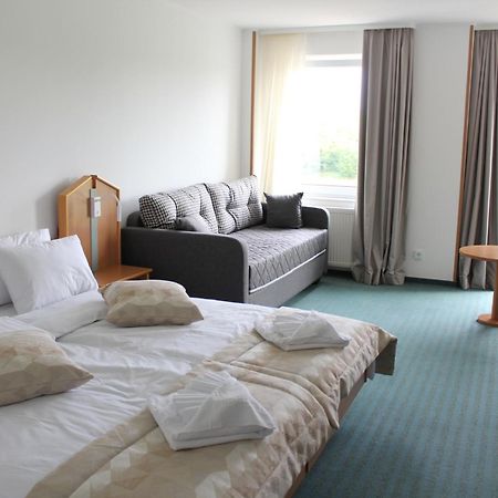 Hotel Bessunger Forst Rossdorf  Exteriér fotografie